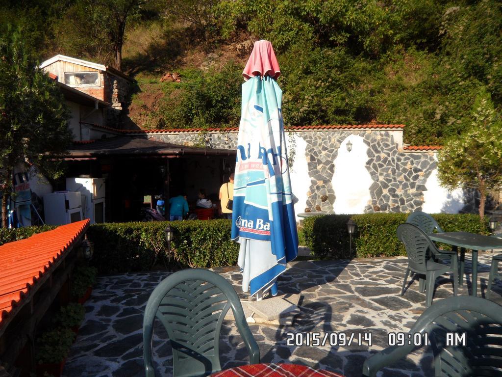 Guest House Perla Bačkovo Exteriér fotografie